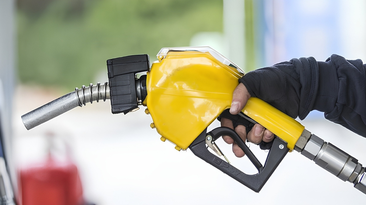 Hürmüz’de kılıçlar çekildi, petrol  fiyatları kontrolden çıktı